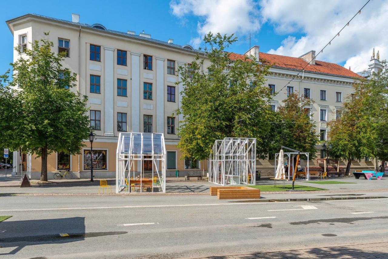 Old Town Luxury Penthouse Apartment With Emajogi View Tartu Exterior photo